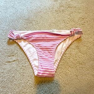 Abercrombie & Fitch Seersucker Pink & White Stripped Bikini Bottoms Size M